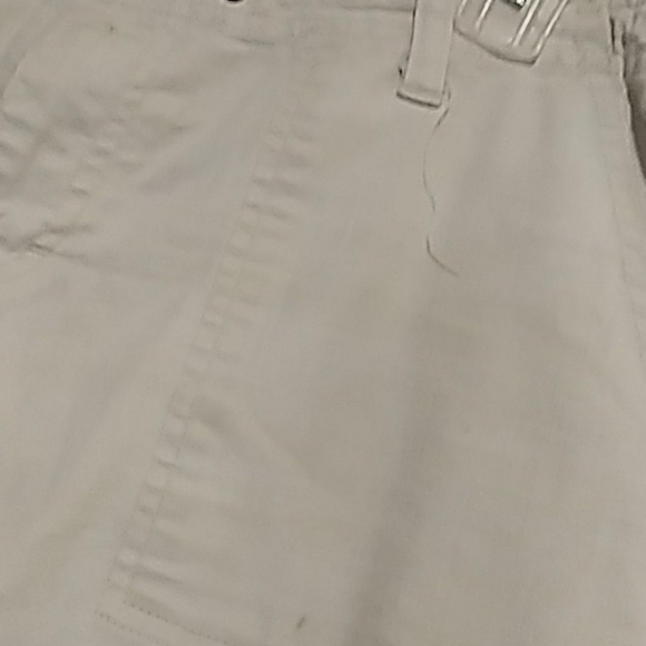 Khaki Capris - Picture 2 of 4